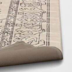 Plush Persian Style Area Rug Cream - Threshold™ -Fradel & Spies GUEST 094d1483 09c3 4a79 a27c 9f926cb0e4bb