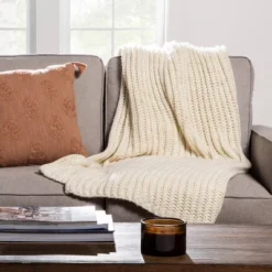 Chunky Knit Reversible Throw Blanket - Threshold™ -Fradel & Spies GUEST b04cf30c e385 47a6 b25b 6cea8b96bae5