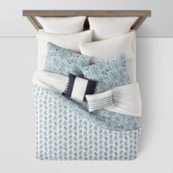 12pc Reversible Paisley Print Comforter & Sheets Set Blue/Dark Teal Blue - Threshold™ -Fradel & Spies GUEST fe253a34 1700 4fed 8295 3a12639e7b99